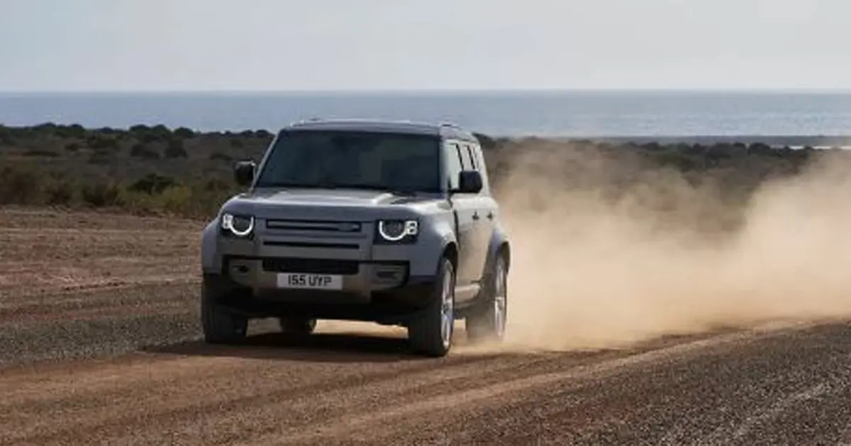 Land rover defender New Updated, Land Rover Defender becomes more powerful with captain chair and updated engine, know full details