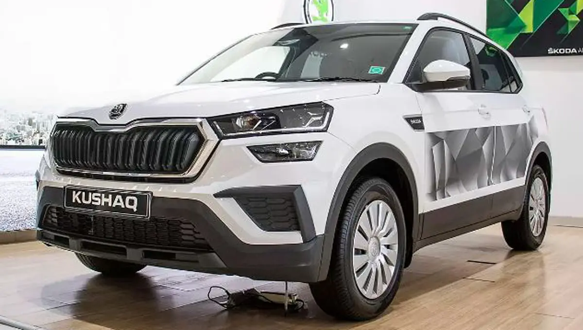 Skoda Kushaq onyx automatic variant is available at a low price, getting great features and powerful engine